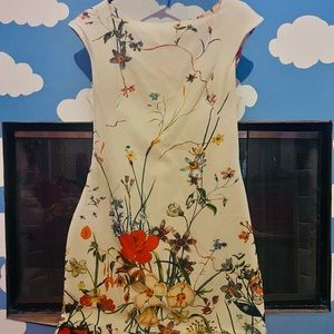 Form fitting floral dress